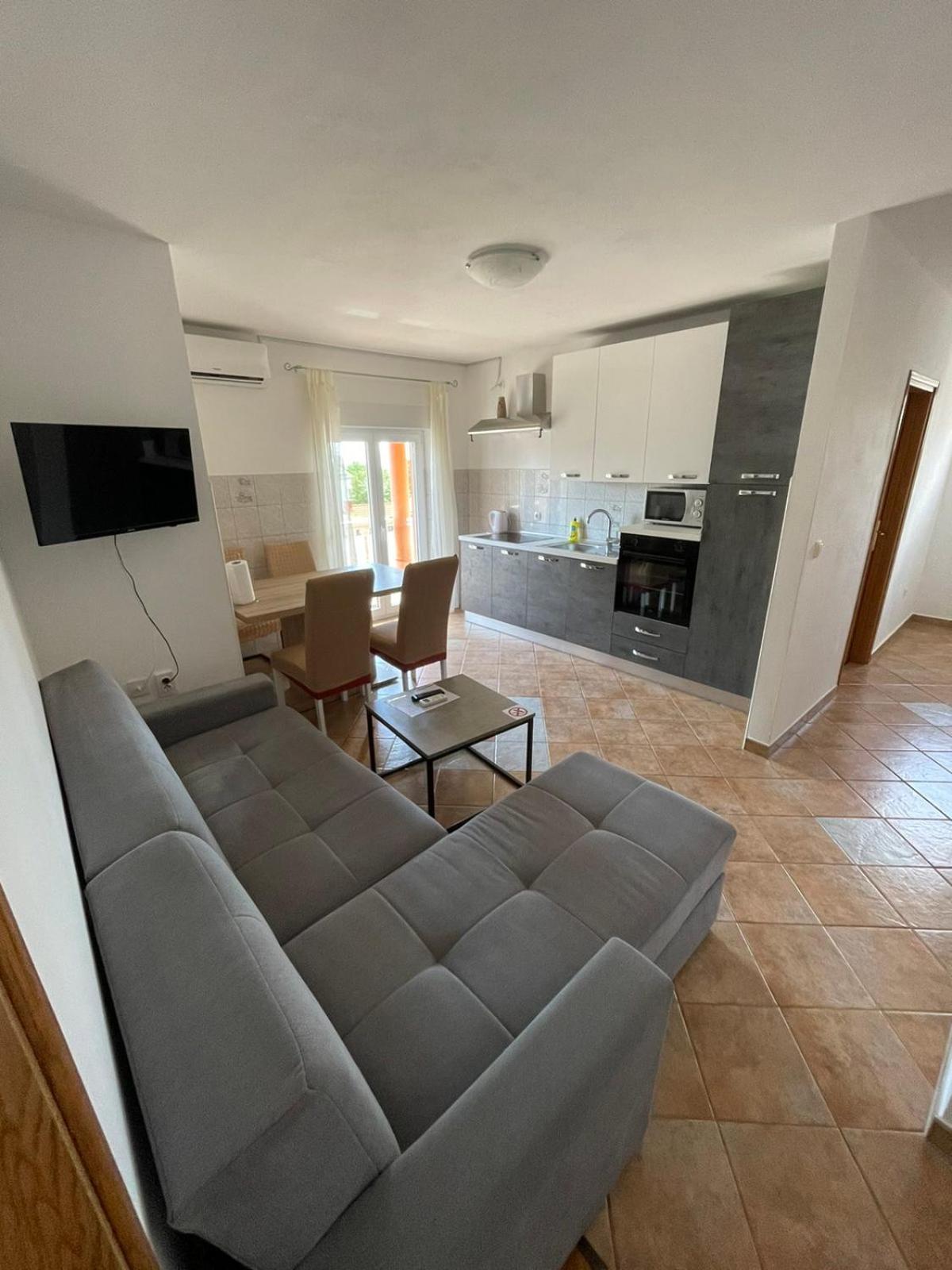 Hill 3 Apartment Viskovo Bagian luar foto